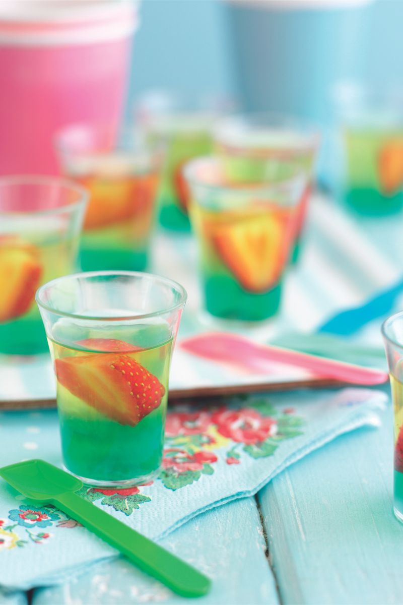 Mini Rainbow Jellies: Great For An Alice In Wonderland Inspired Afternoon Tea Mini Rainbow Jellies: Great For An Alice In Wonderland Inspired Afternoon Tea