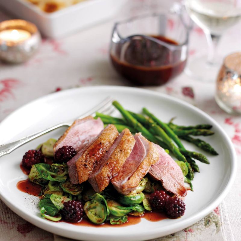 Roasted Duck Breasts With Blackberry And Port Sauce Roasted Duck Breasts With Blackberry And Port Sauce