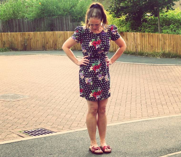 Summer Sandals Review | Red Feminine Flip-Flop 