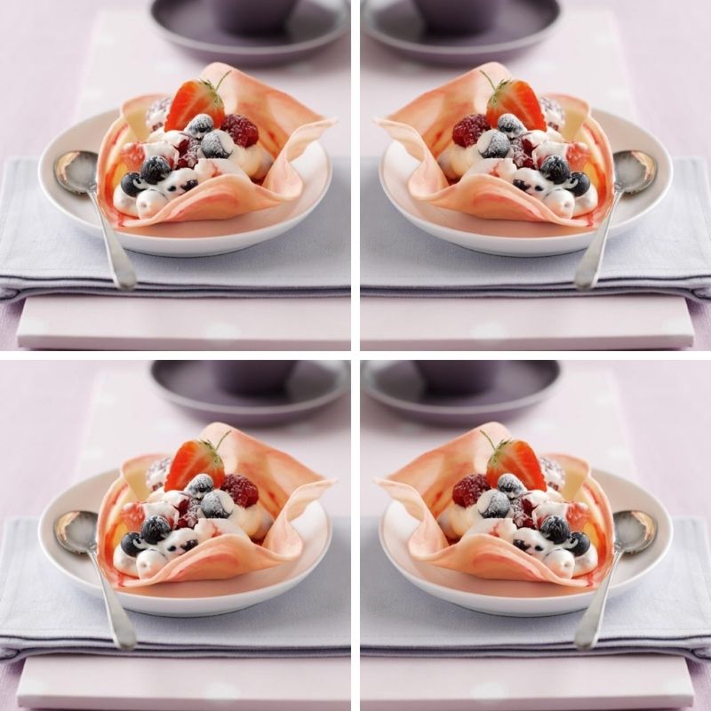 White Chocolate And Mixed Berry Cups