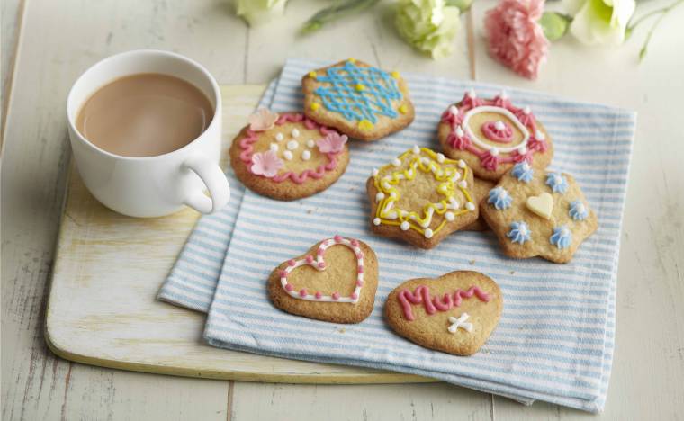 Crafty Little Biscuits For A Mother's Day Treats