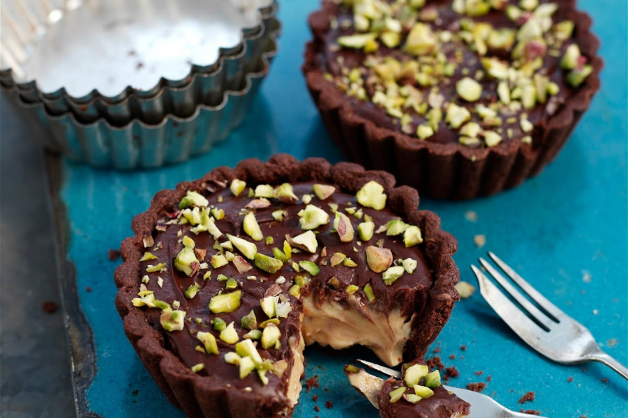 Pistachio Chocolate Tart with Caramel Mascarpone And Ganache