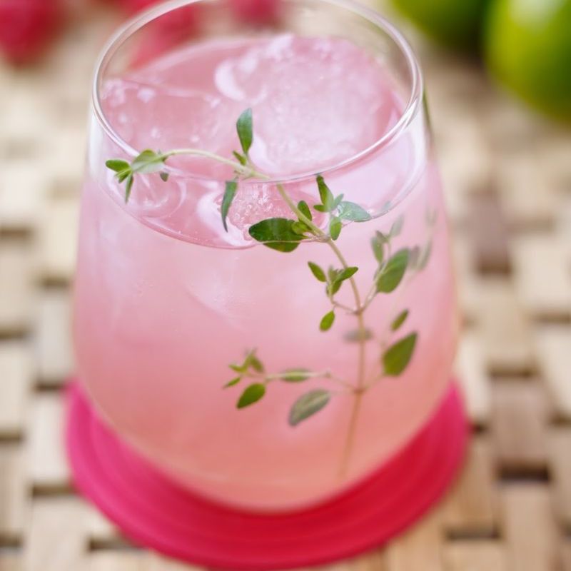 Free Thyme Cocktail For Afternoon Tea