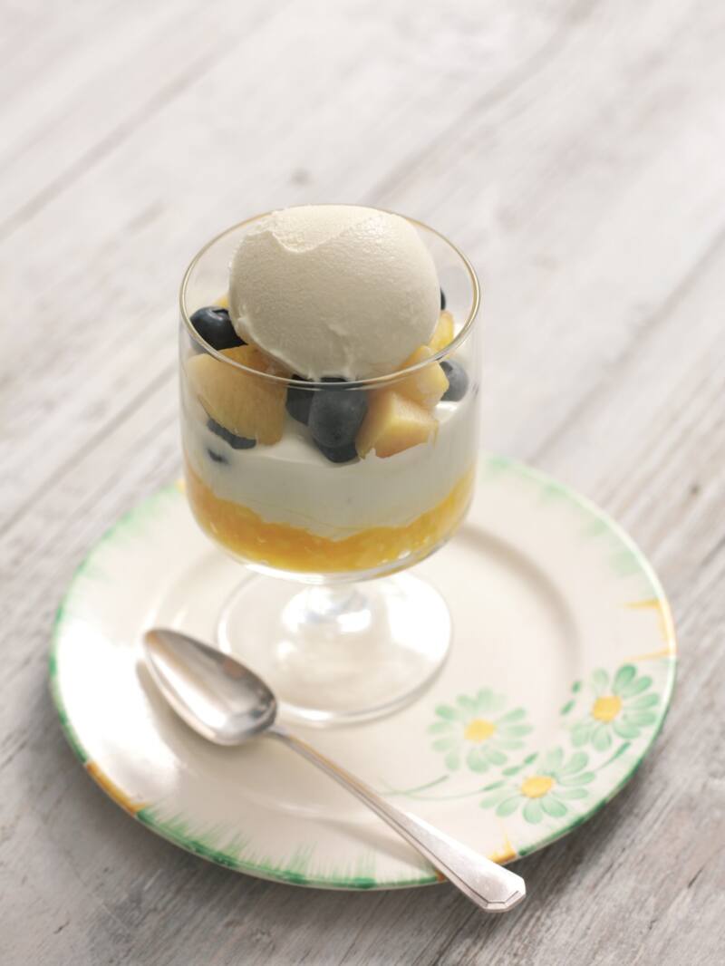 How To Make South African Nectarine Sundae