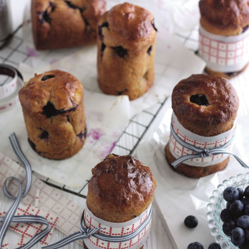 Christmas Spiced Blueberry Panettones Christmas Spiced Blueberry Panettones