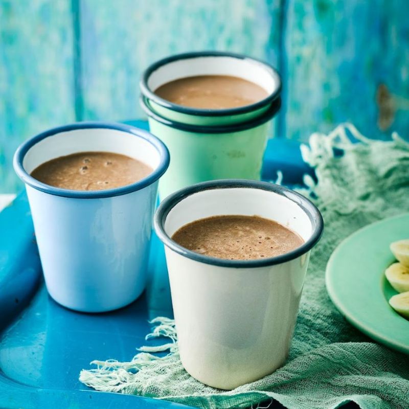 Banana And Chocolate Warming Oat Smoothie Banana And Chocolate Warming Oat Smoothie.