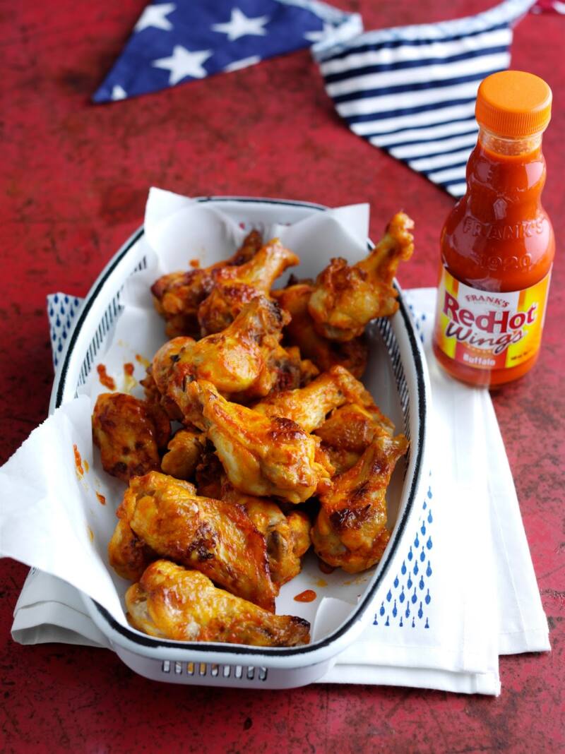 Super Bowl Sunday Party Food: Ultimate Authentic American Snacks