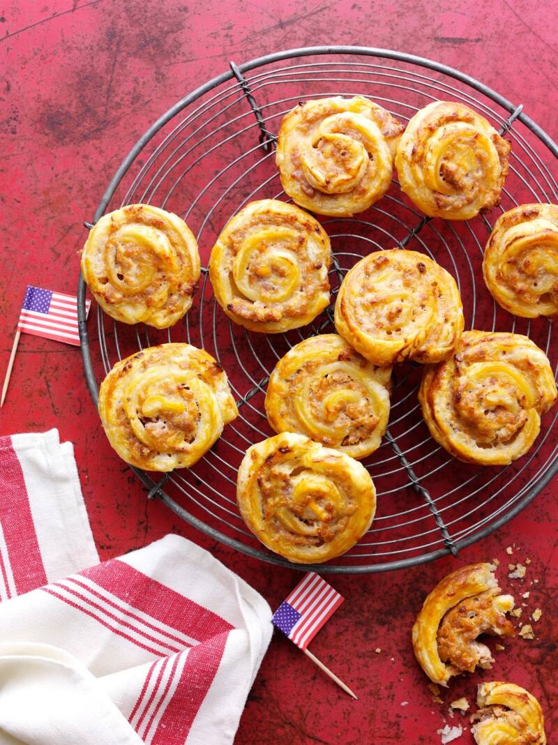 Super Bowl Sunday Party Food: Ultimate Authentic American Snacks