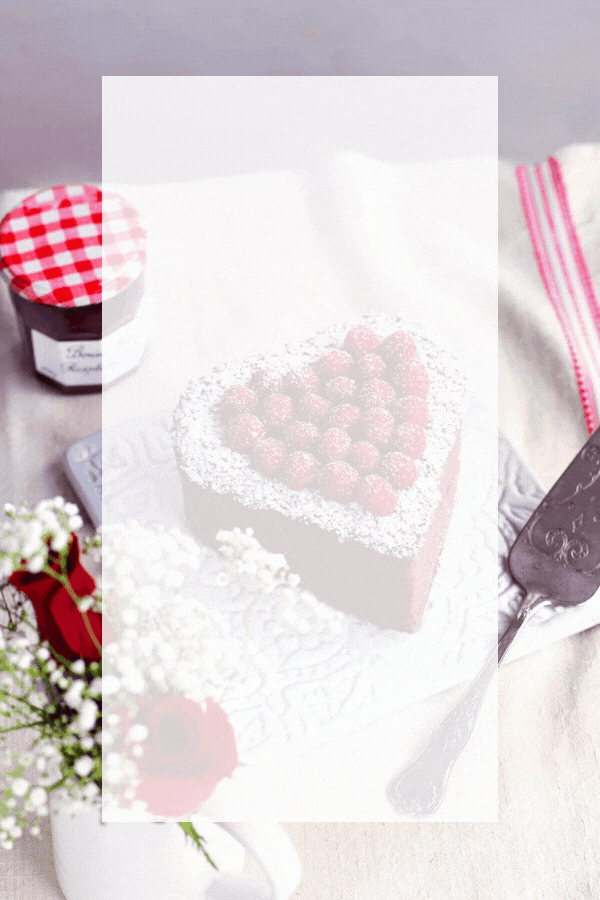 Gateau au Coeur de Chocolat: Valentines Cake