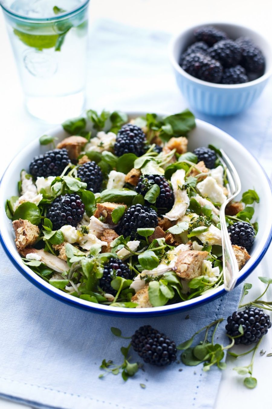 How To Make Chicken And Blackberry Salad
