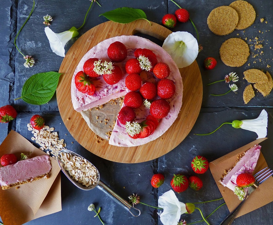 How To Make Oatcake Strawberry Cheesecake