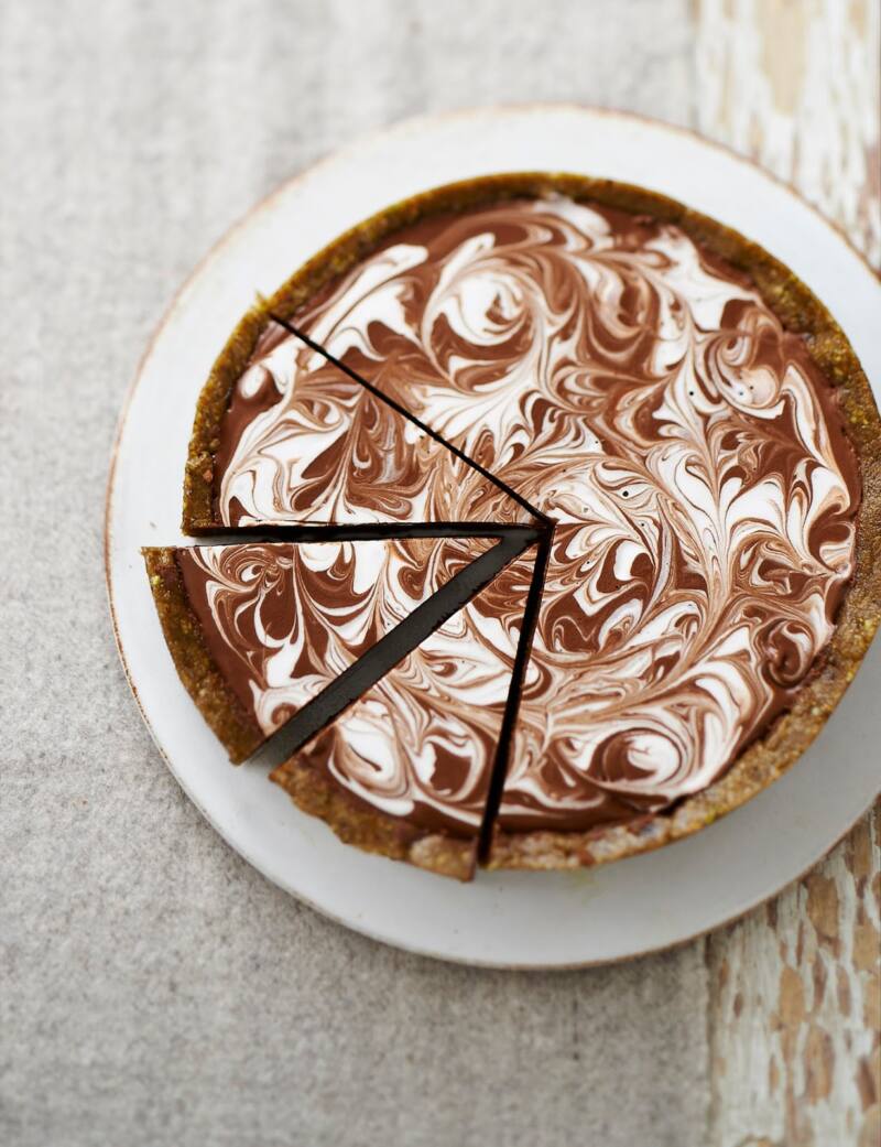 Raw Chocolate Mousse Cake