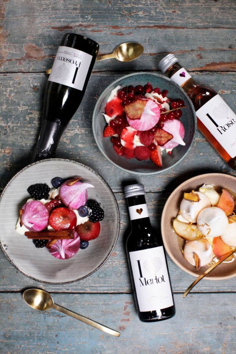 Wine Infused Meringues: Homemade Gift Ideas