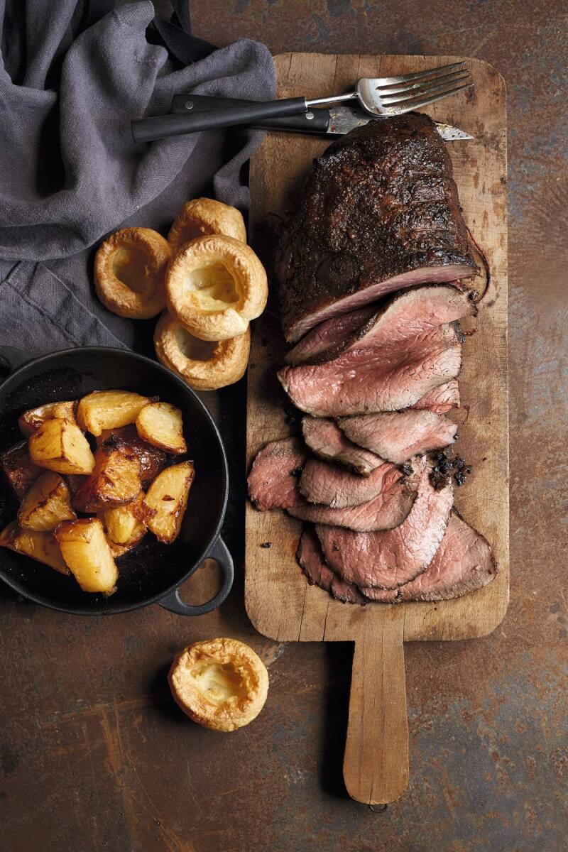 How To Make Roast Topside Of Beef With Yorkshire Puddings How To Make Roast Topside Of Beef With Yorkshire Puddings
