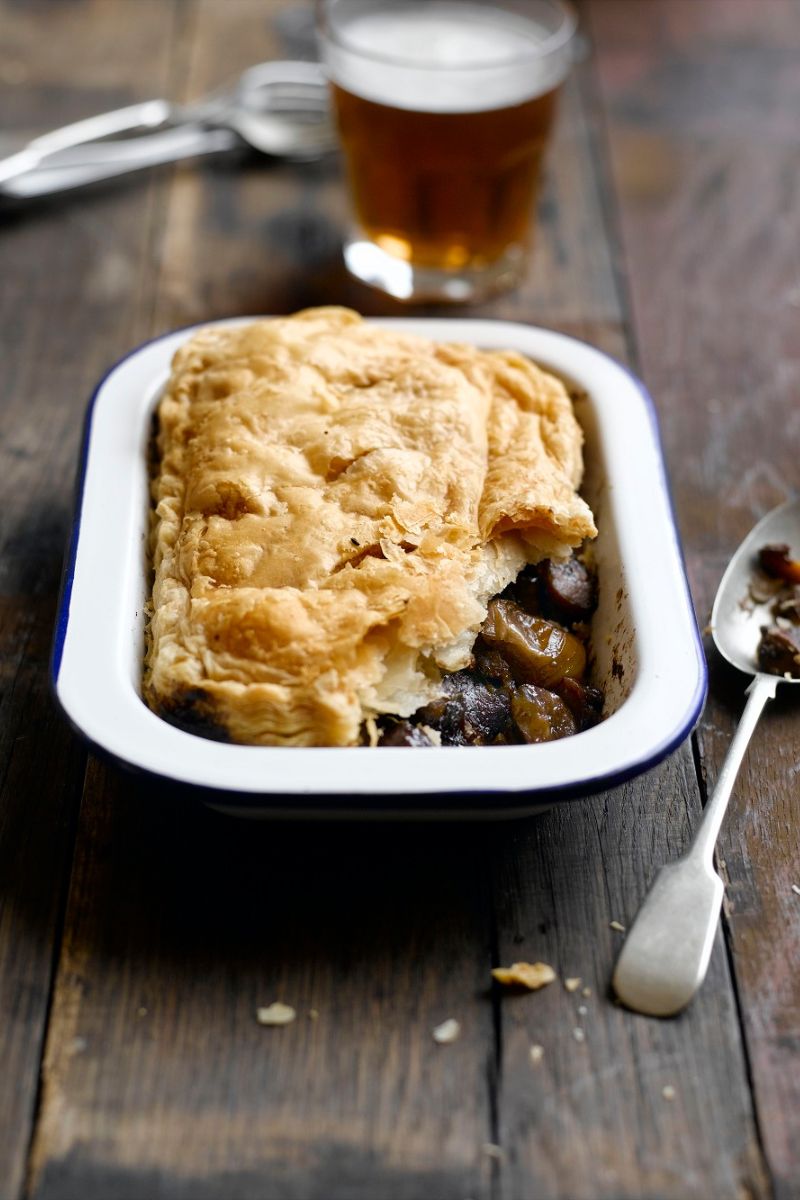 How To Make A Chestnut, Mushroom And Shallot Pie How To Make A Chestnut, Mushroom And Shallot Pie