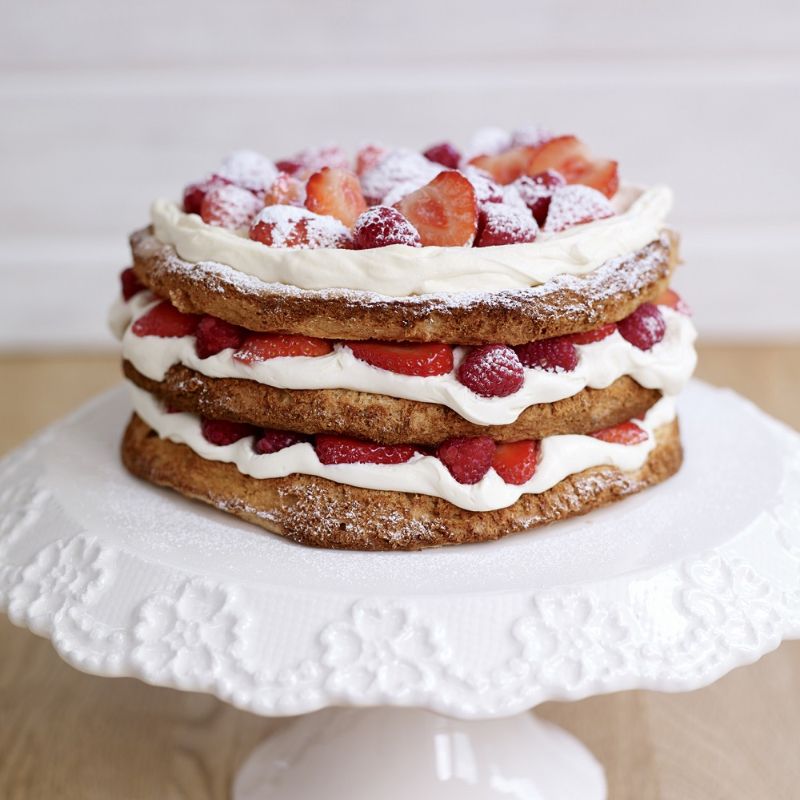 How To Make BerryWorld Hazelnut Meringue Layer Cake With Strawberries And Raspberries: How To Make BerryWorld Hazelnut Meringue Layer Cake With Strawberries And Raspberries
