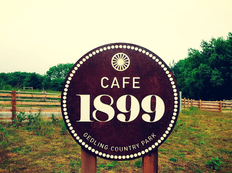 OOTD And A Trip To Gedling Country Park 