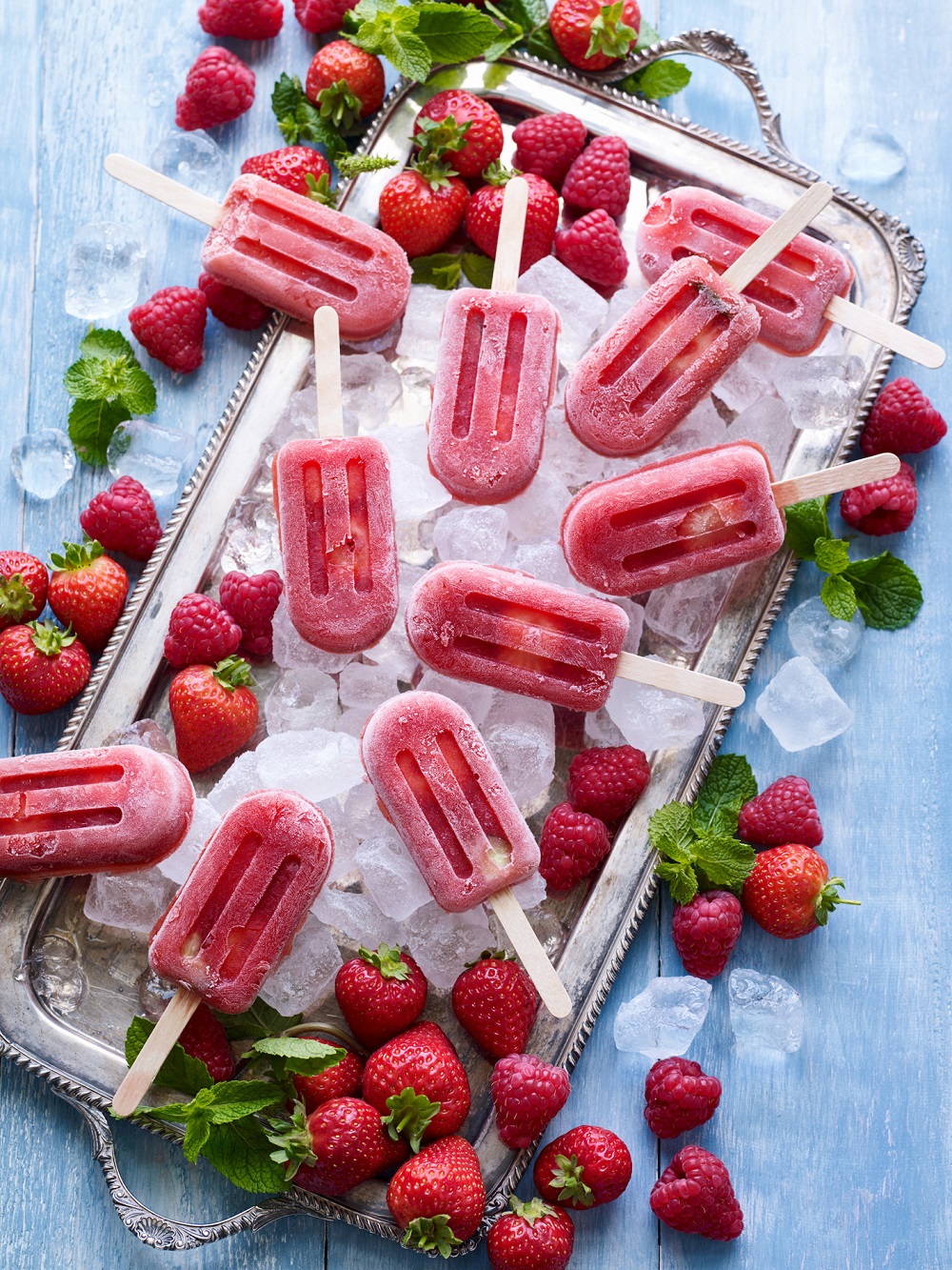 Make And Enjoy Some BerryWorld Pimm’s Lollies