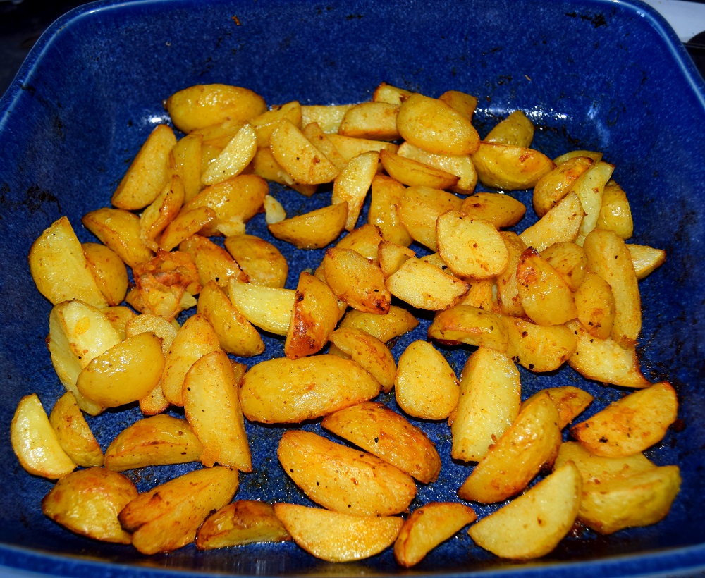 Sainsbury’s British Gems Wedges, Ham And Egg Summer Salad