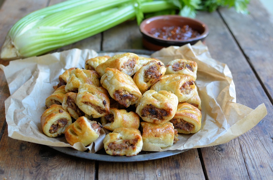 How To Make Celery Sausage Rolls With A Beer Dip