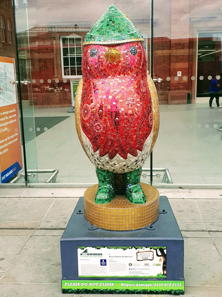 Spotlight On The Royal Robin Redbreast: A Photo Tour Of The Hoodwinked 2018 Trail