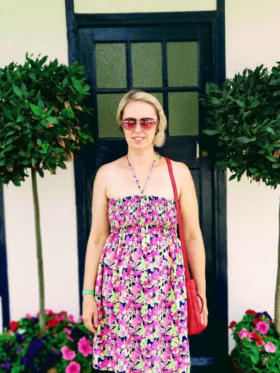 Seaside Style And Go To Sliders