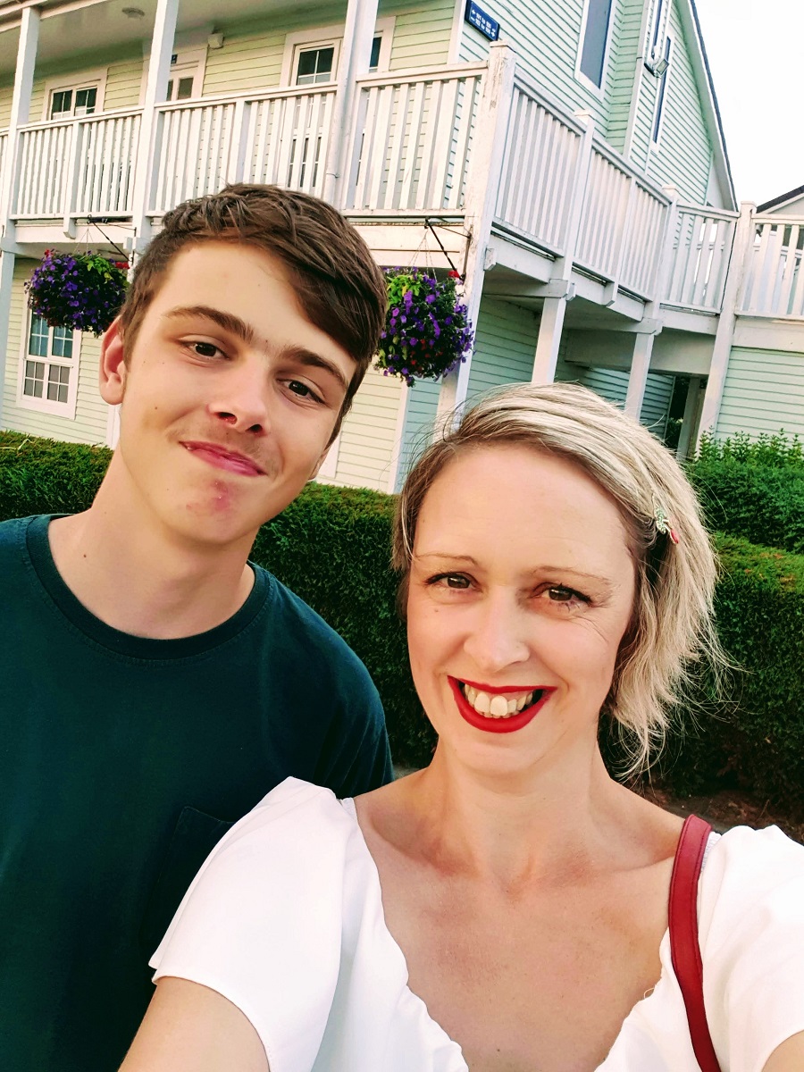 Can You Stop Growing Now!?