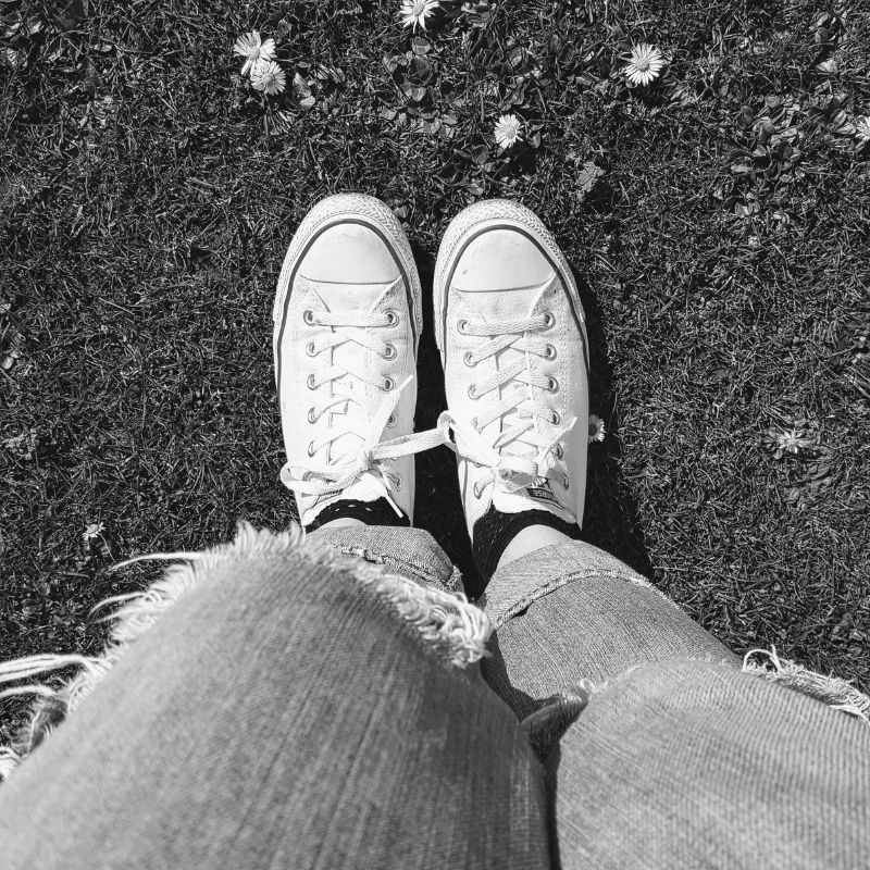 How To Wear Fishnet Socks With Converse Trainers