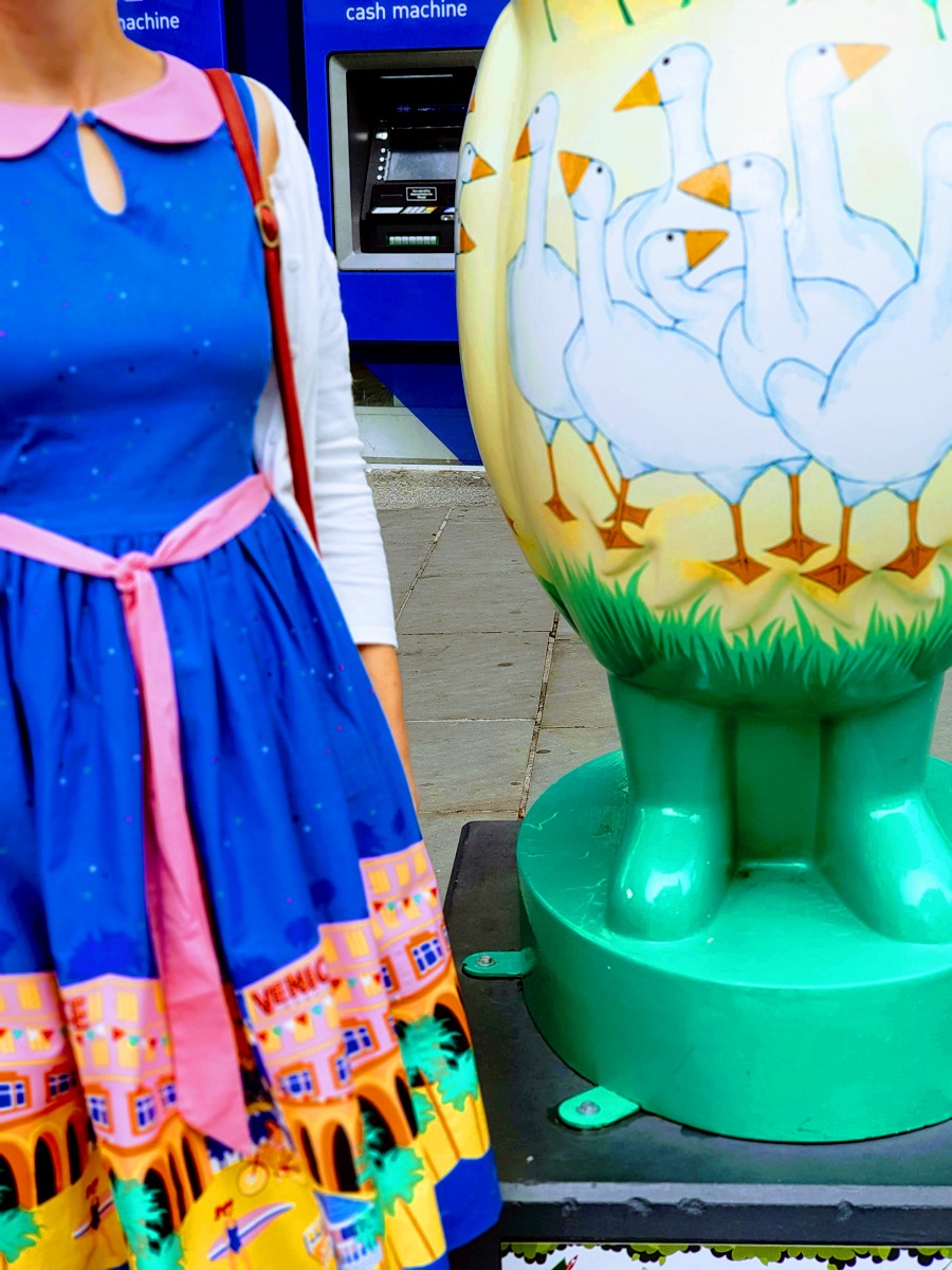 Goose Fair Sculpture | Hoodwinked Trails In Nottingham