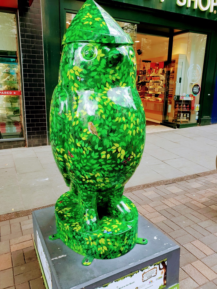 Discover The Cute ‘A Bird In The Hand’ Sculpture On The Hoodwinked 2018 Trail In Nottingham. Discover The Cute ‘A Bird In The Hand’ Sculpture On The Hoodwinked 2018 Trail In Nottingham