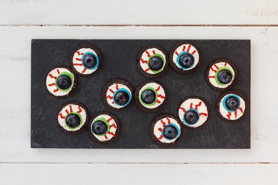 Berry Scary Halloween Eyeballs