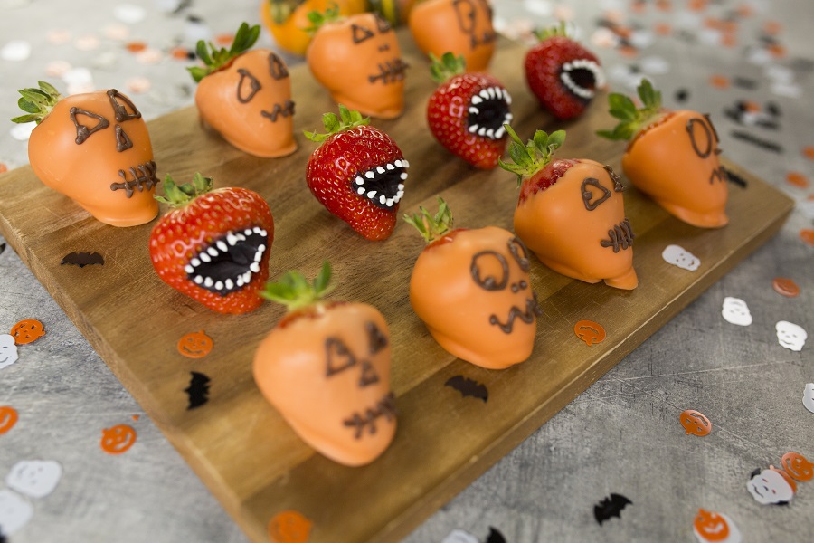 How To Make Strawberry Monster Mouths: Halloween