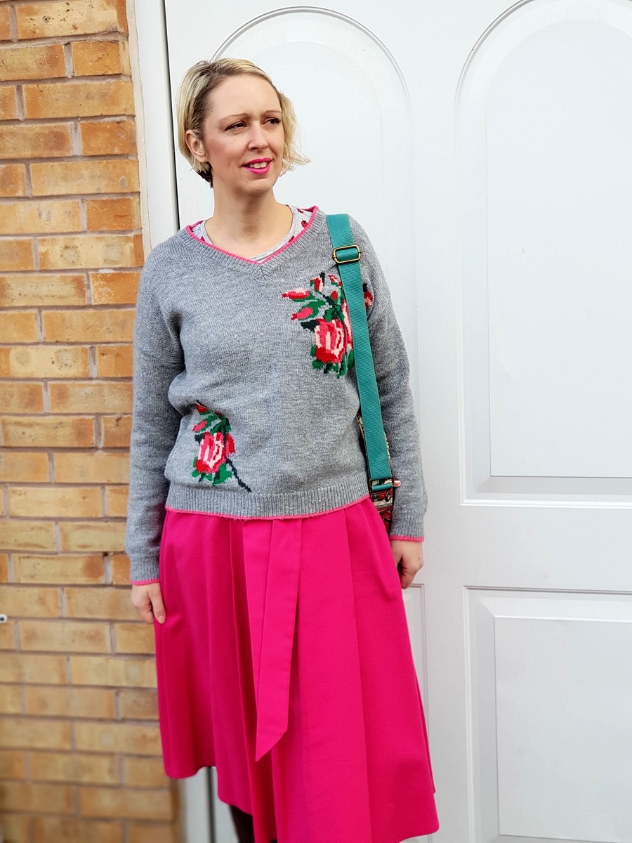 Rose Inspired Outfit: Over 40 Fashion 