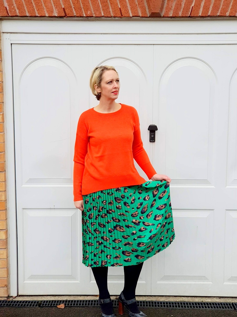 Stacey Solomon Collection: Green Skirt And Orange Jumper