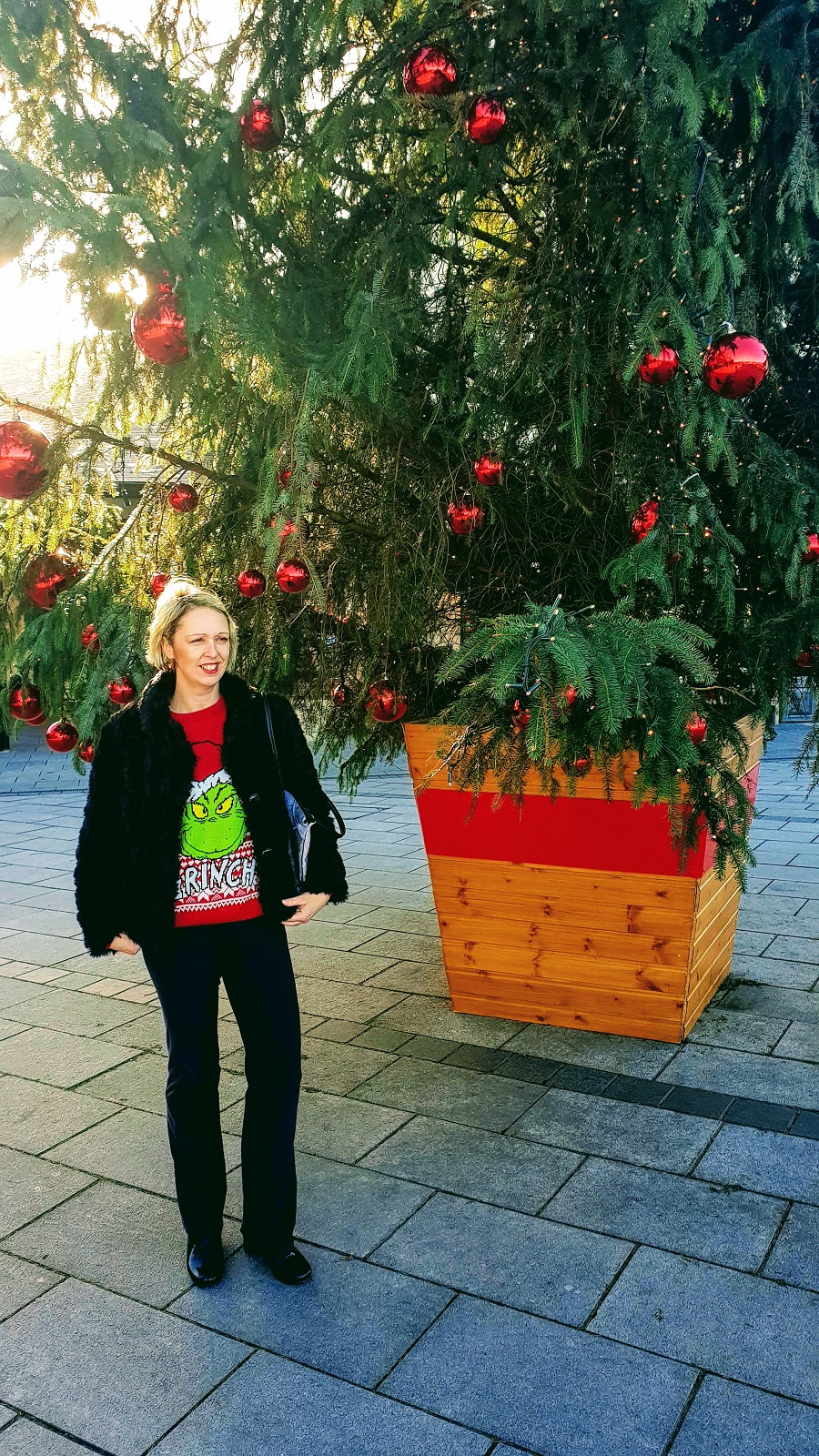 How To Style Your Grinch Jumper: Festive Chic At MacArthurGlen