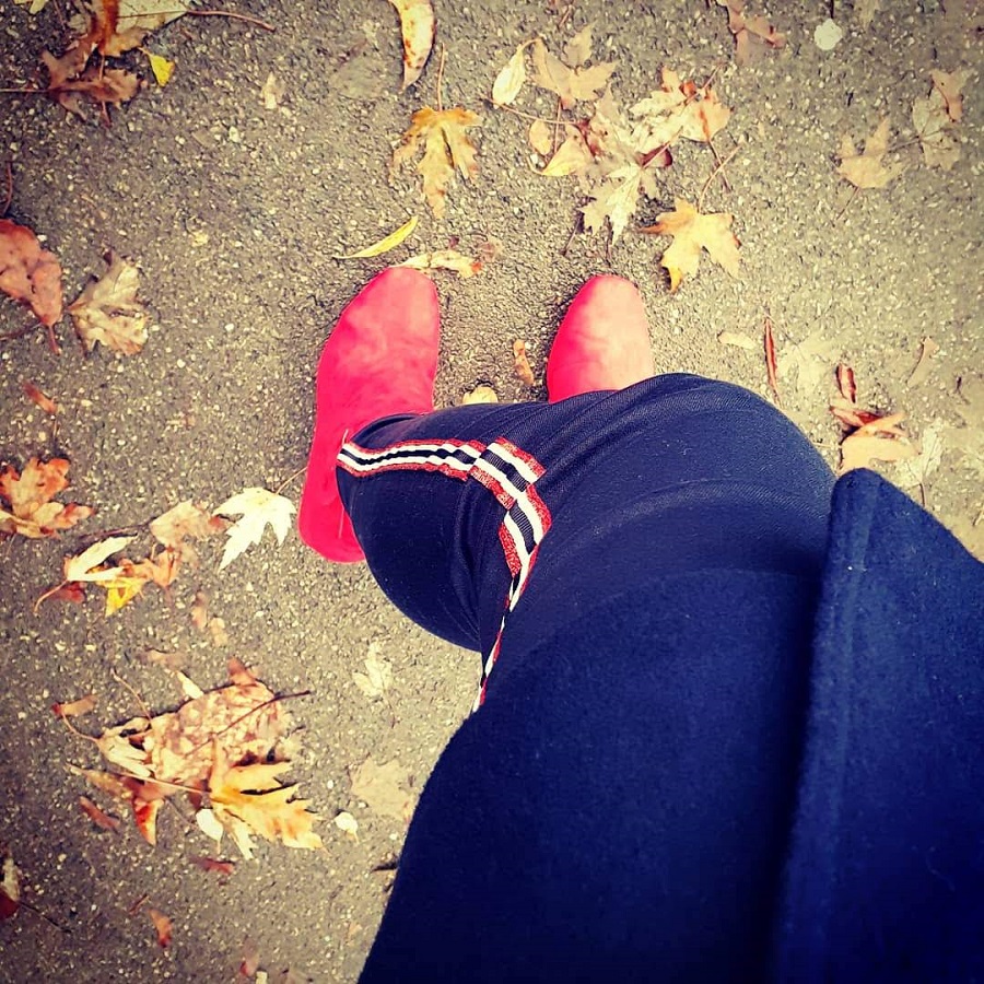 Red Boots: Autumn Style With Pops Of Colour