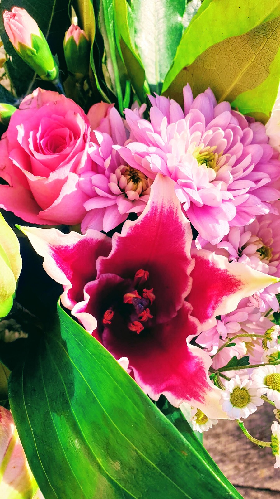 Flowers On A Friday: A Stunning Pink Bouquet 