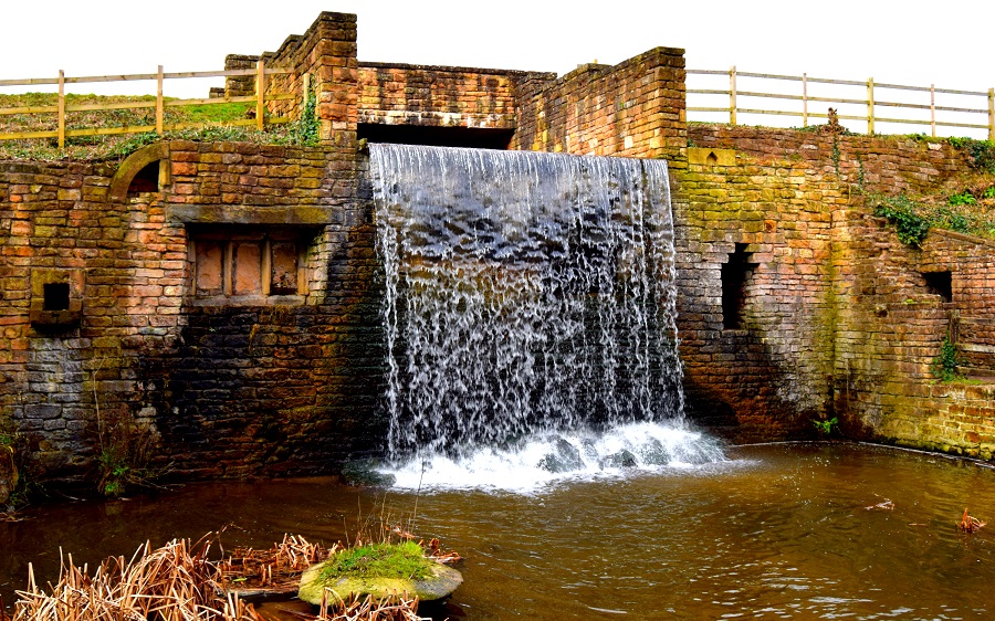 Newstead Abbey Rose Garden Fountain Waterfall