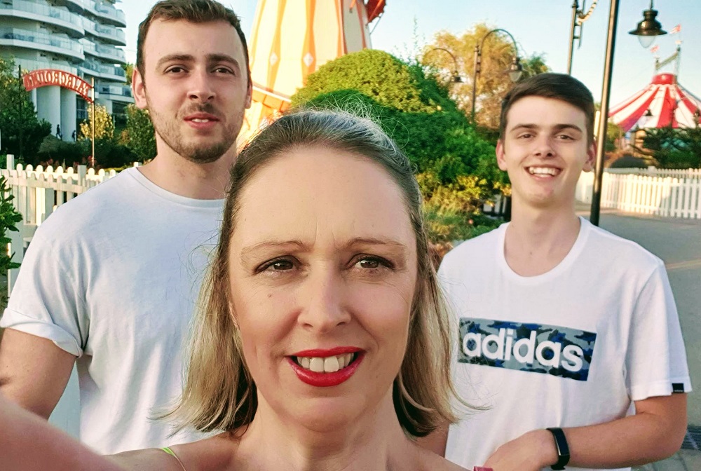 What's So Funny!? Selfie Fun Creative Mondays Link Up