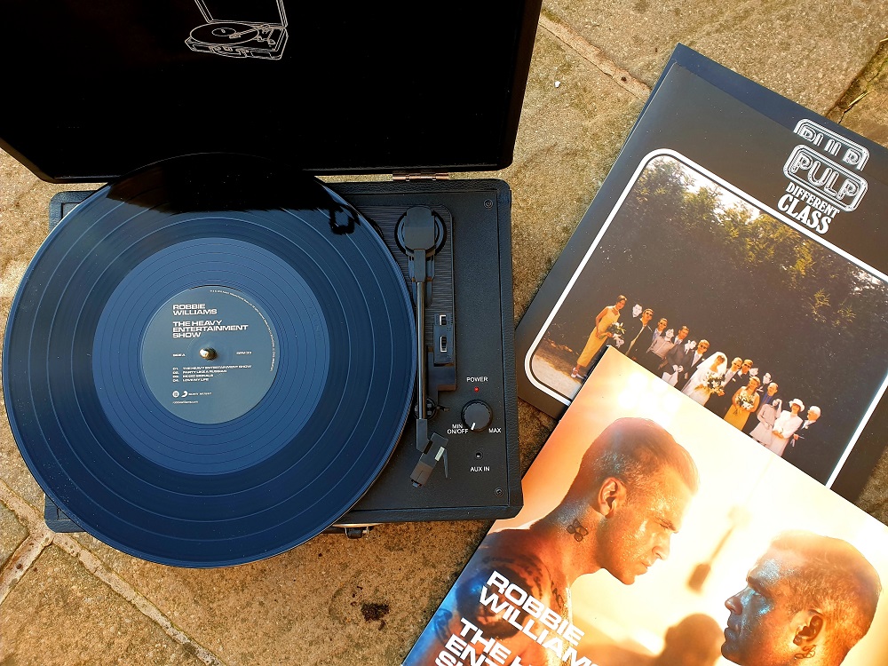 Vinyl Record Day: Creative Monday Linky Party. 