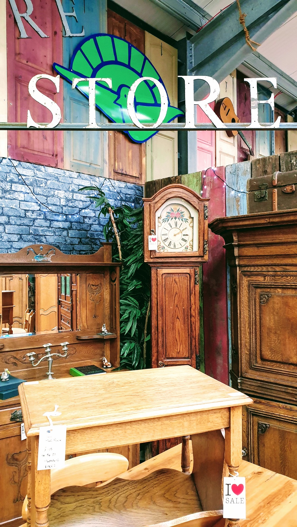 Betel Restored Furniture upcycle