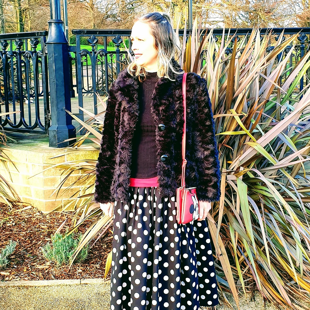 Claire Justine Oxox- Over 50s Lifestyle Blog