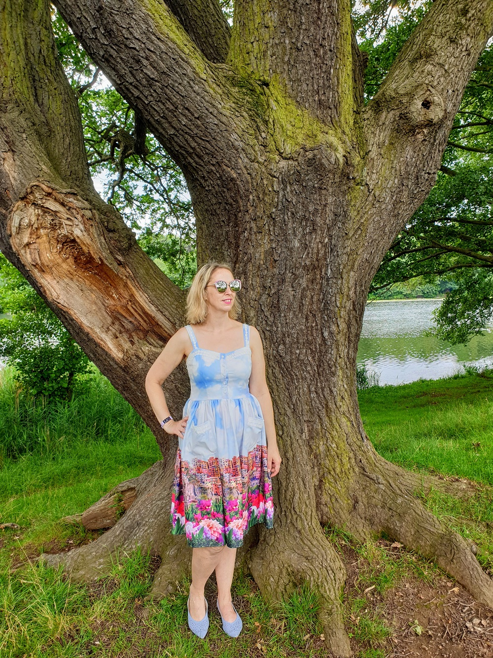 Looking Back On Fun Time And Wearing Fun Dresses Looking Back On Fun Time And Wearing Fun Dresses