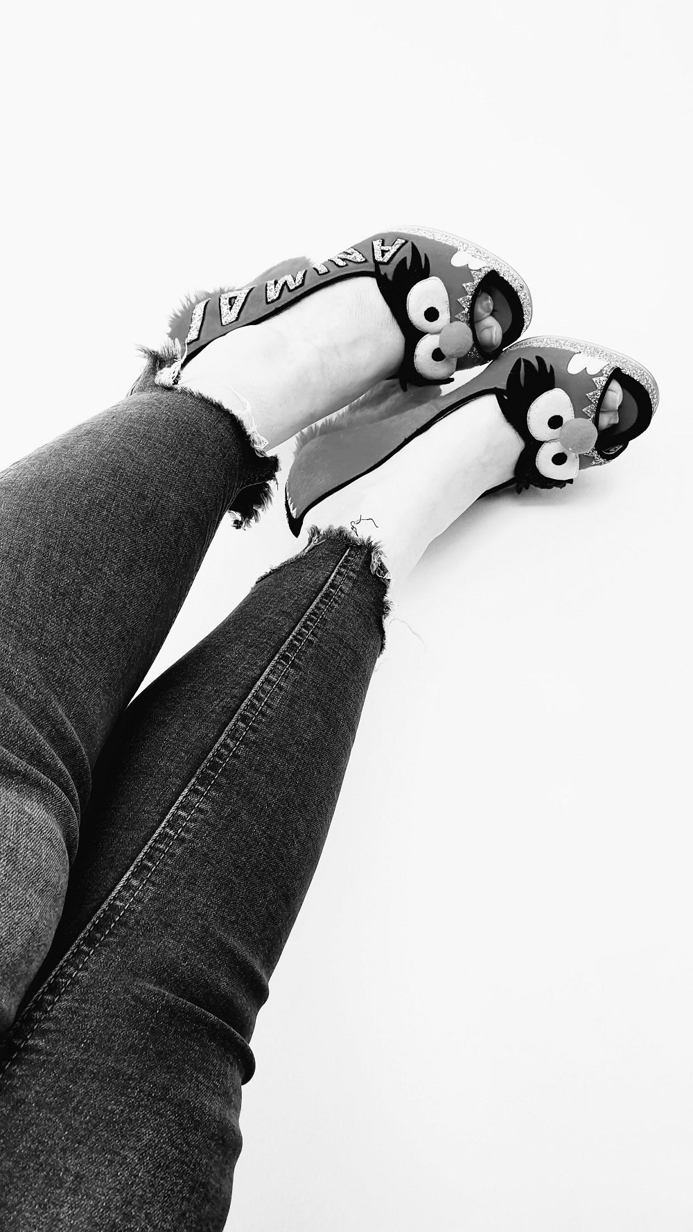 Put Your Feet Up In Style: Sunday Style Edits