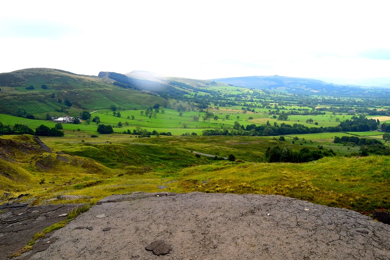 A Walk Up The Hills At Castleton The Peak District