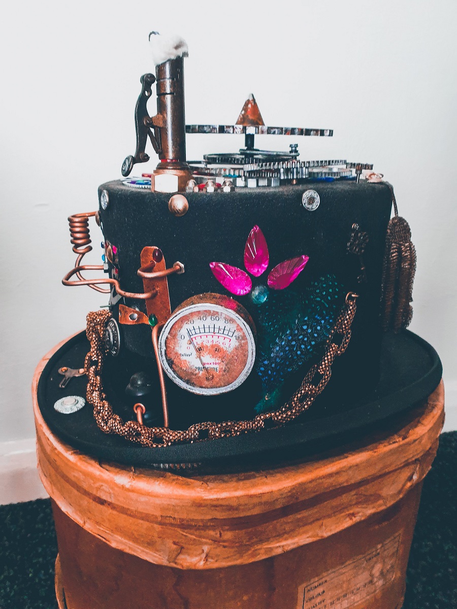 Vintage Steampunk Hat Reminds Me Of Alice Vintage Steampunk Hat Reminds Me Of Alice In Wonderland: