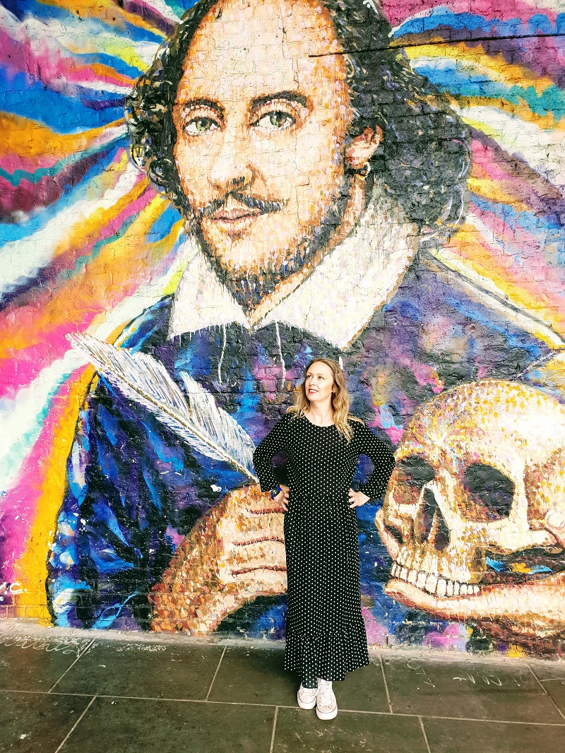William Shakespeare Street Art, London And Outfit Post