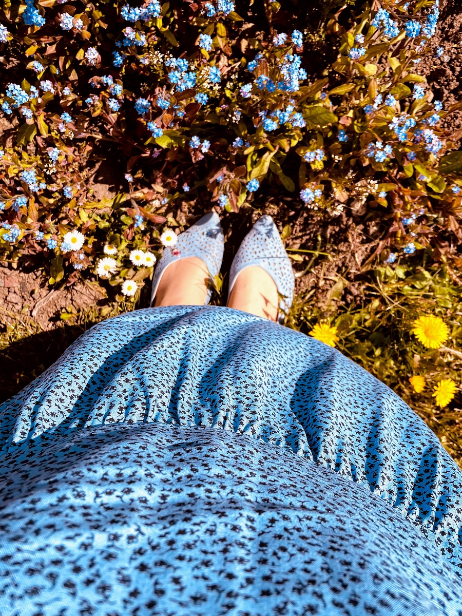 A Day Out In Derbyshire: Three Places To Visit Light Blue Floral Maxi Dress With Light Blue Shoes