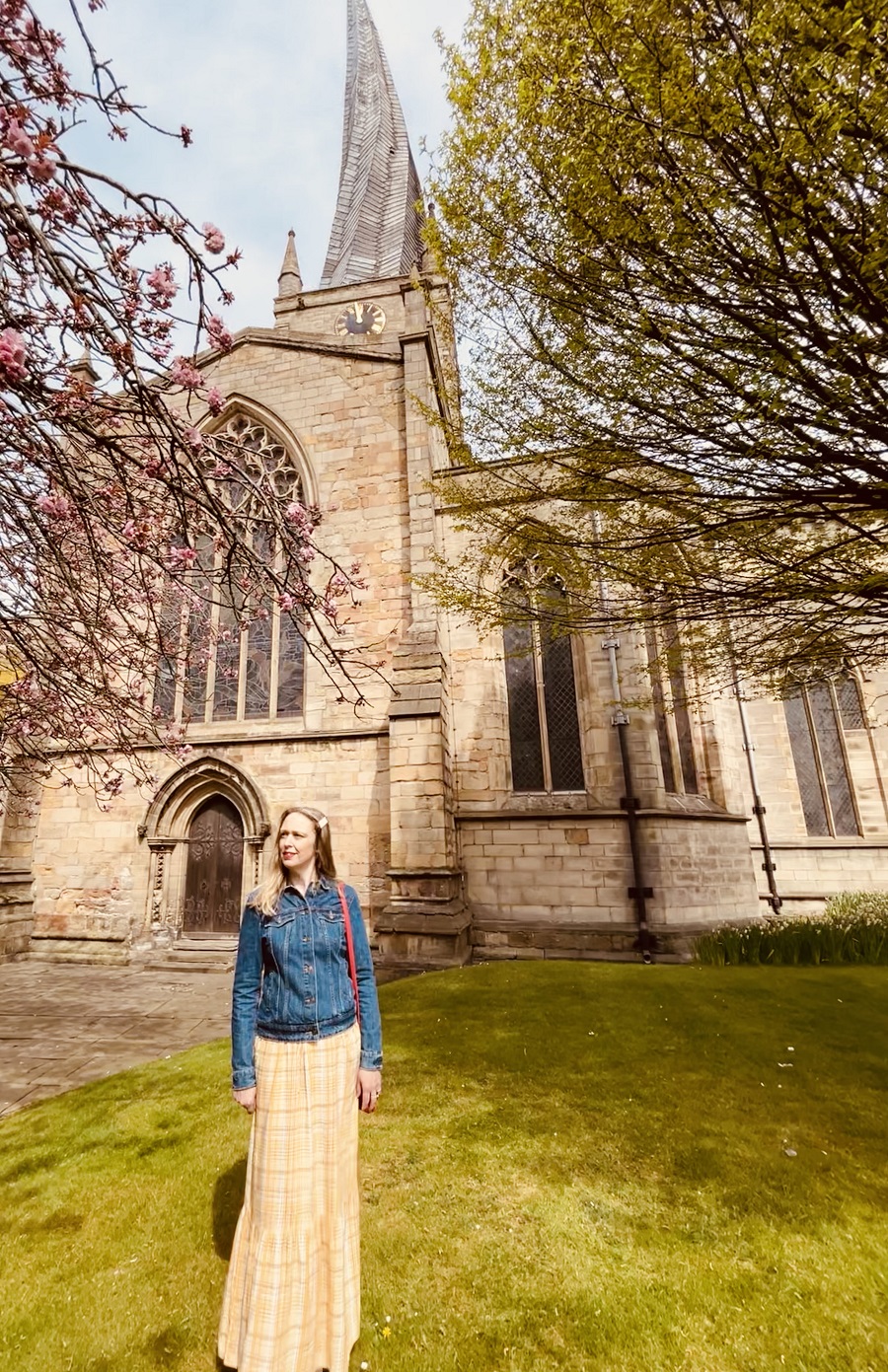 Chesterfield Crooked Spire In Springtime: Over 40 Style Chesterfield Crooked Spire In Springtime: Over 40 Style