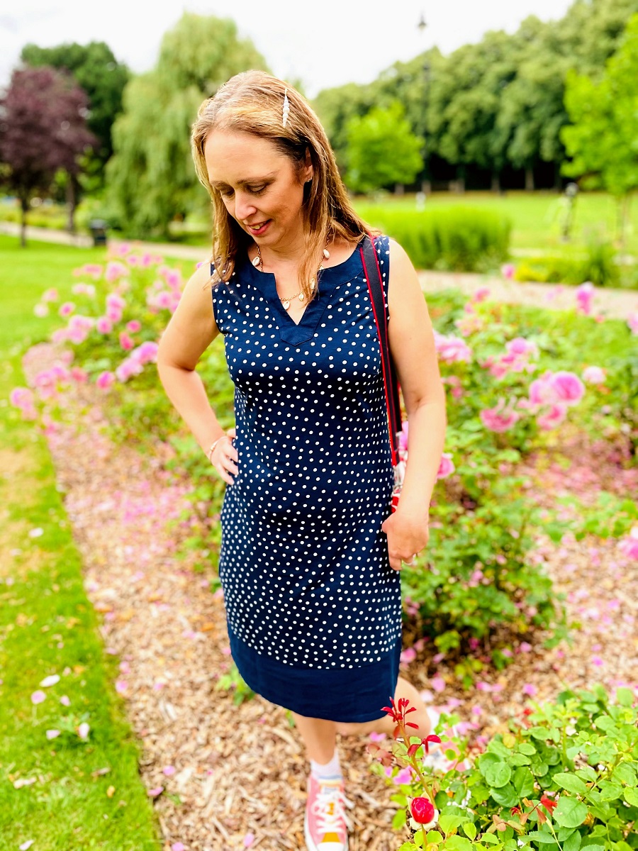 How To Wear Your Bonmarche Printed Jersey Dress With Converse How To Wear Your Bonmarche Printed Jersey Dress With Converse